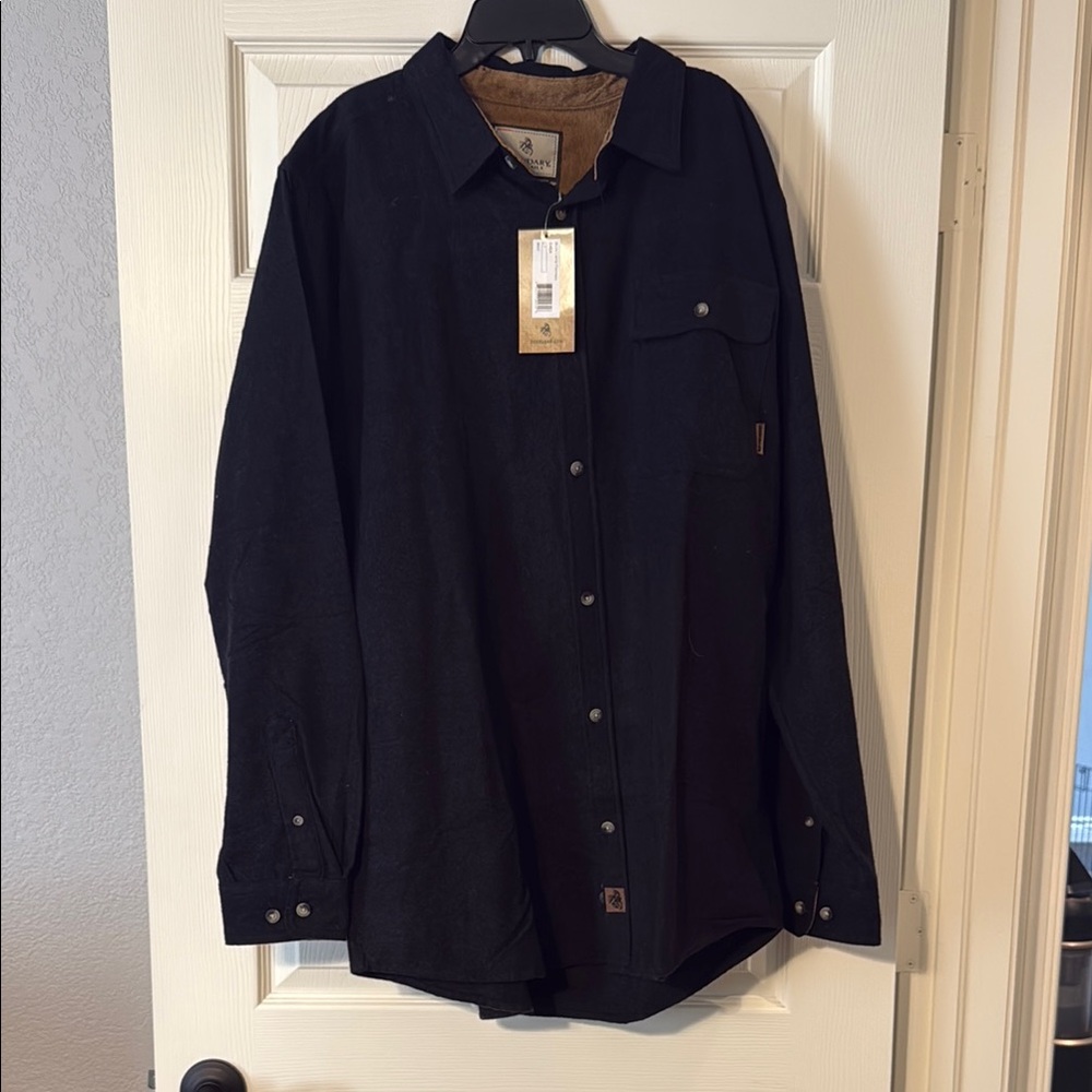 Legendary Whitetails Black Casual Button Down Shirt